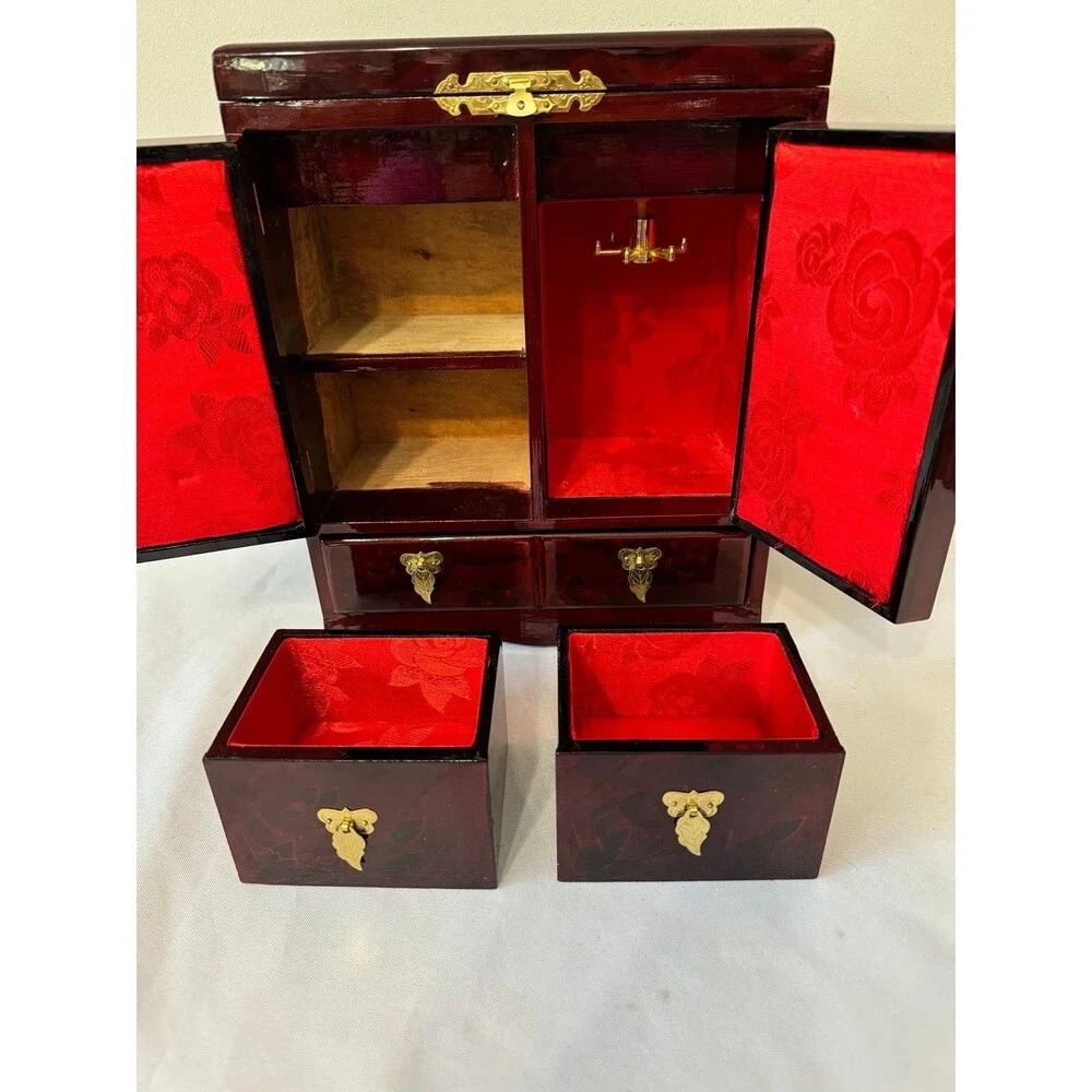Vintage CHINESE LACQUER Jewelry Music Box DIORAMA Style